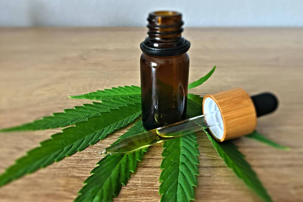 O canabidiol (CBD) não possui efeitos psicoativos e é apenas uma das substâncias presentes na Cannabis - Foto Unsplash