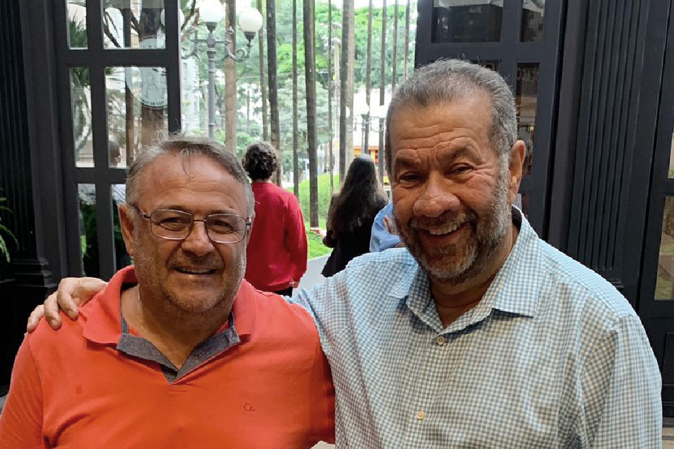 Gilberto dos Santos e Carlos Lupi, ministro da Previdência Social