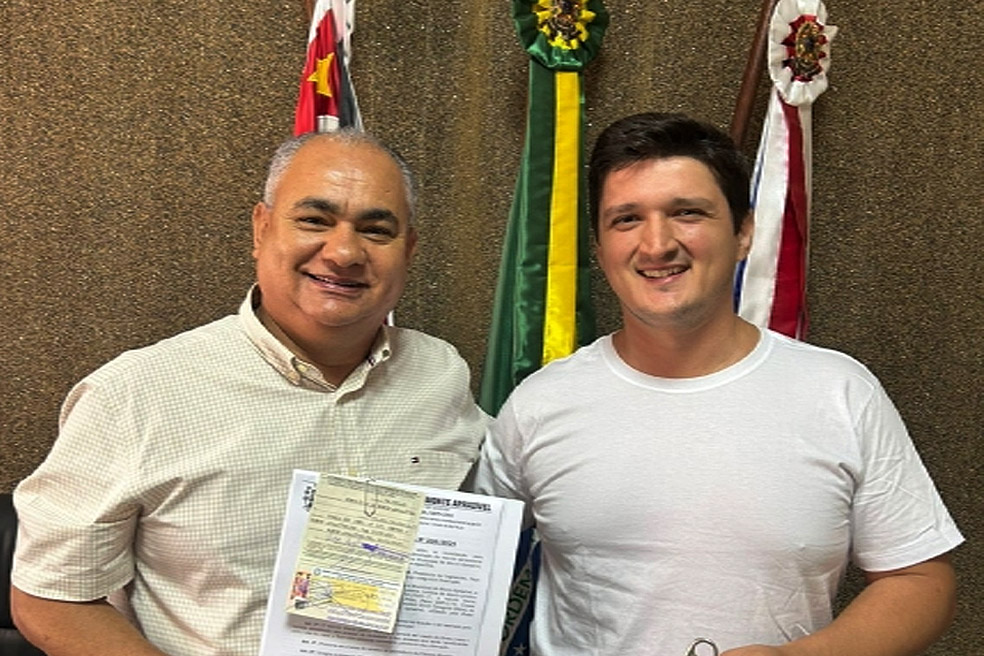 camargo e victor_carro