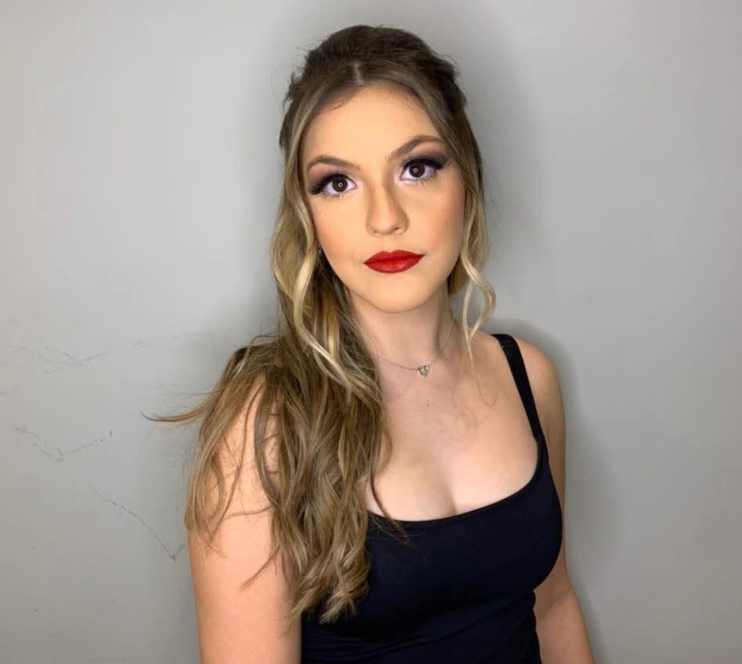 fdf3cec5-b24f-4f44-87d4-9b29c993b207