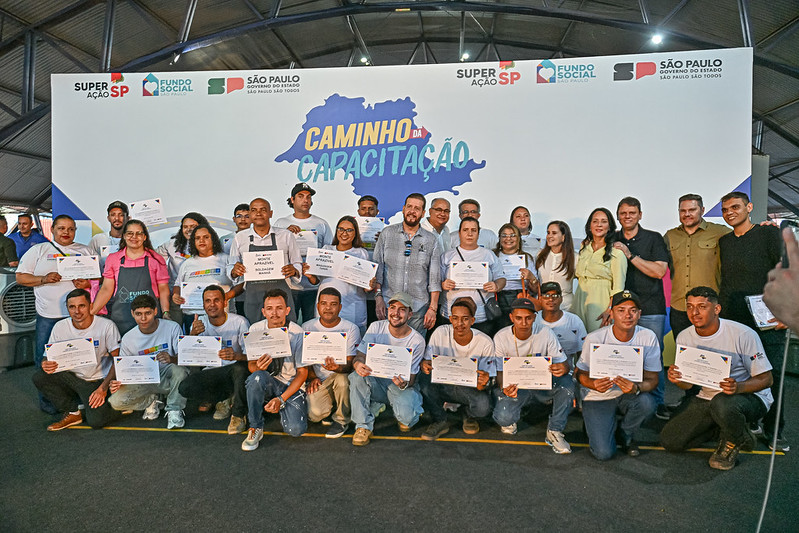 54968298454_0174ea00aa_c