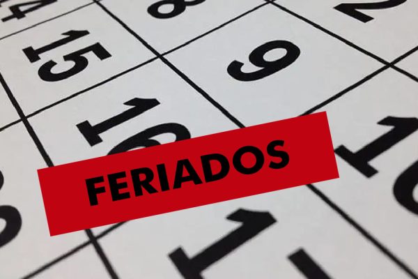 FERIADO